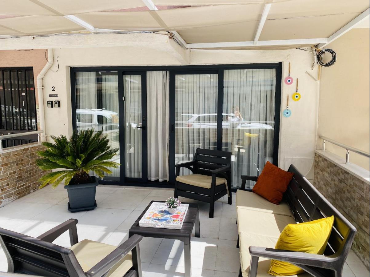 Ezgi'S Apartment With Terrace In Marmaris Exterior foto