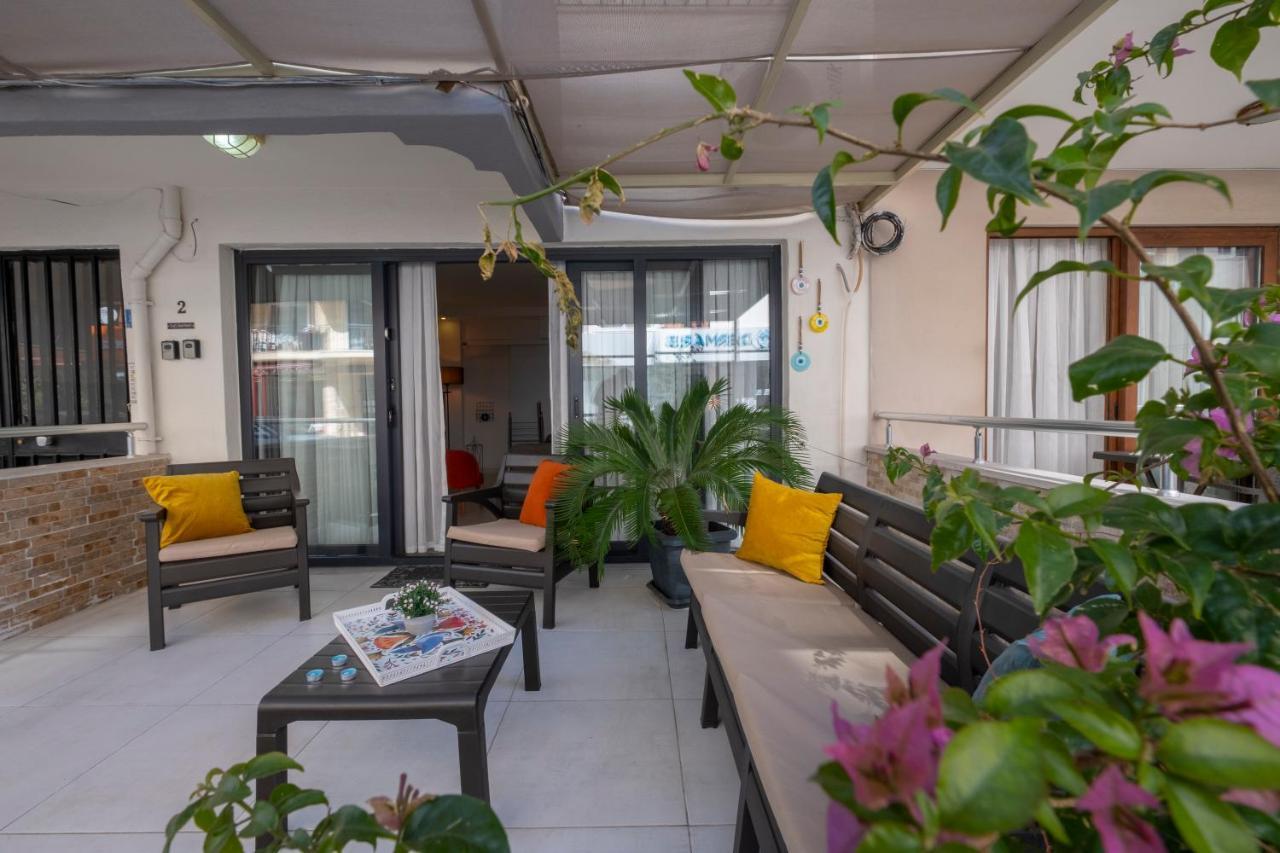 Ezgi'S Apartment With Terrace In Marmaris Exterior foto